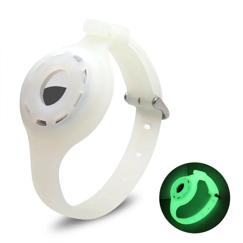 S115260af38Silicone Cat Collar with AirTag Holder white glow in the dark