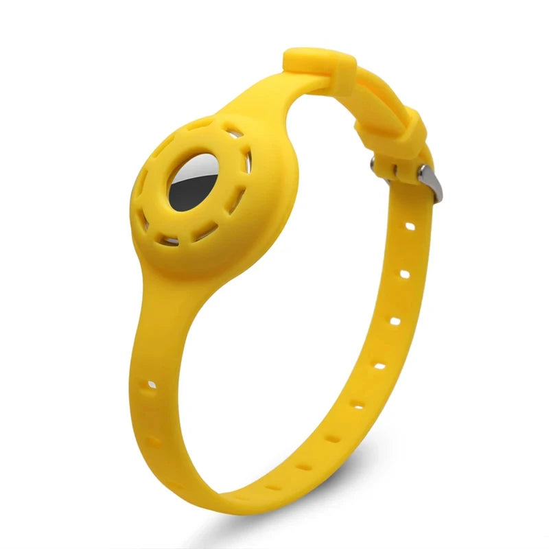 Silicone AirTag Cat Collar – Lightweight, Waterproof & Adjustable Yellow Color
