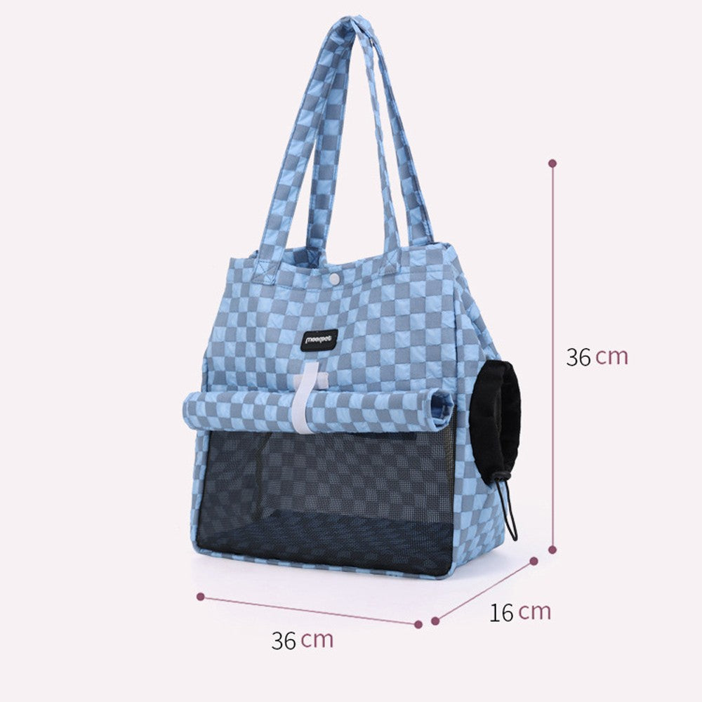 Cat carrier bag size: about 36 x 36 x 16 cm
