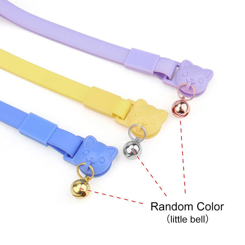 Cat collar bells come in a random colour