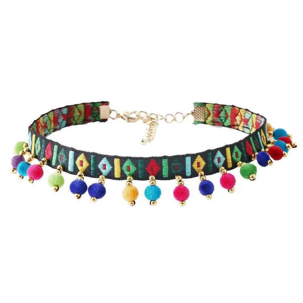 Boho necklace collar showing the woven diamond pattern