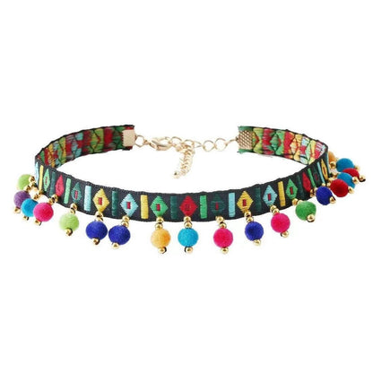 Boho necklace collar showing the woven diamond pattern