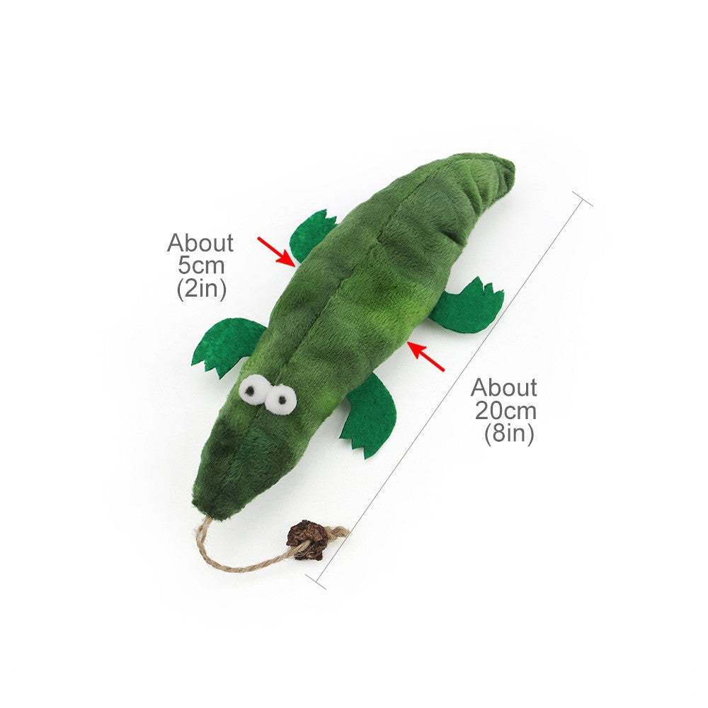 Crocodile cat toy size: about 20 cm long and 5 cm wide