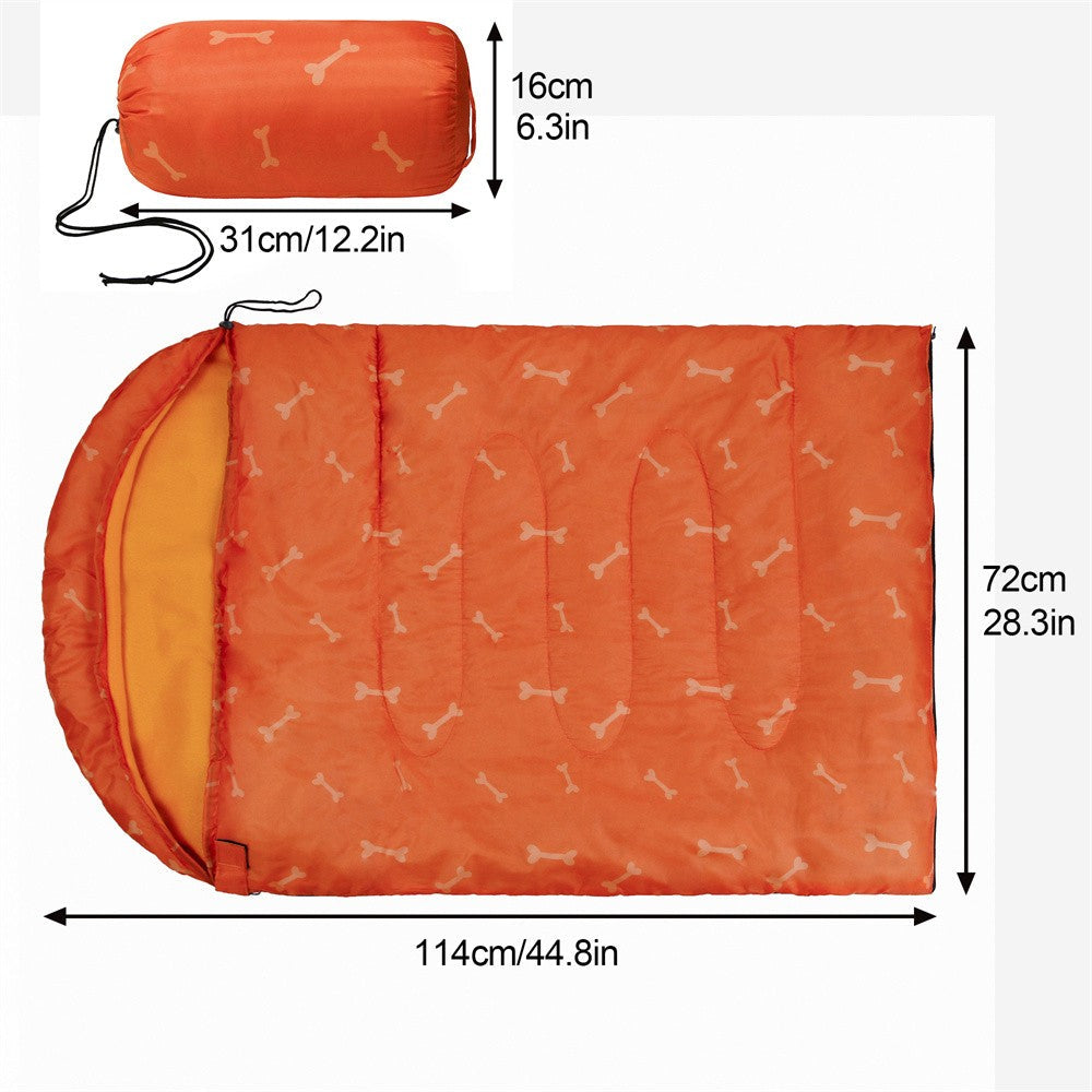 Dog sleeping bag size: 114 x 72 cm open, packs into a 31 x 16 cm bag