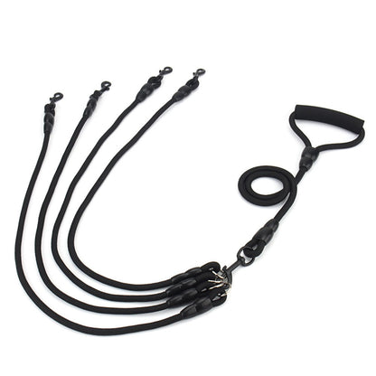 Black leash for four dogs