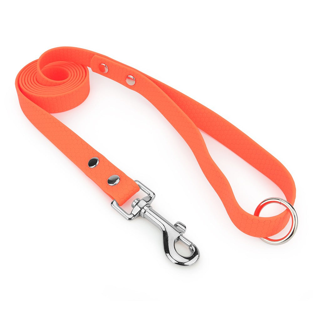 Orange patterned dog leash with D-ring