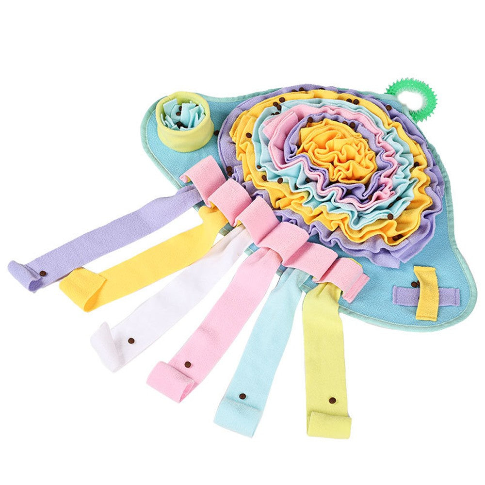 Jellyfish sniffing mat with hiding pockets and fleece strips