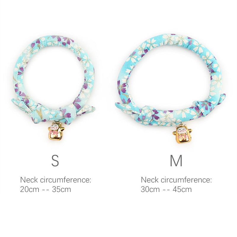 Kimono cat collar sizes: S fits neck 20 to 35 cm, M fits 30 to 45 cm