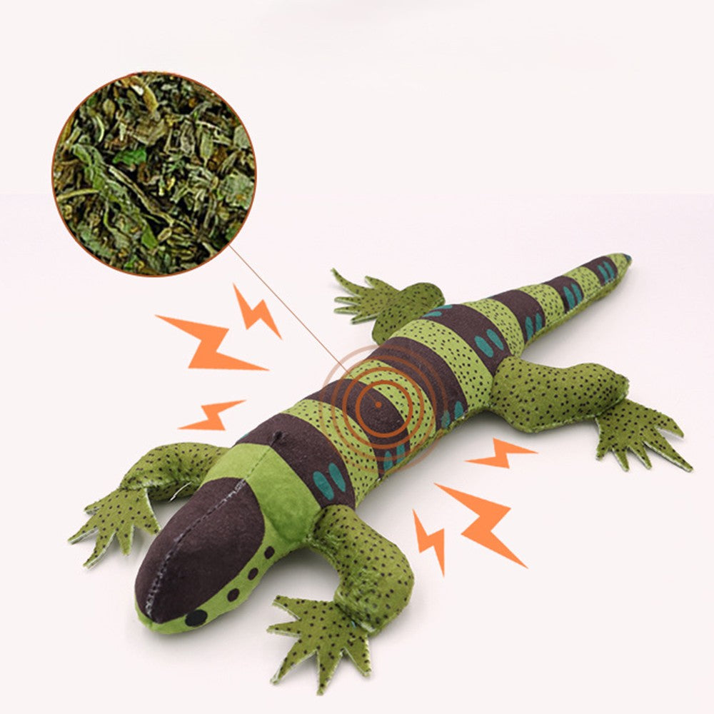 Lizard cat kicker toy with a close-up of the catnip inside