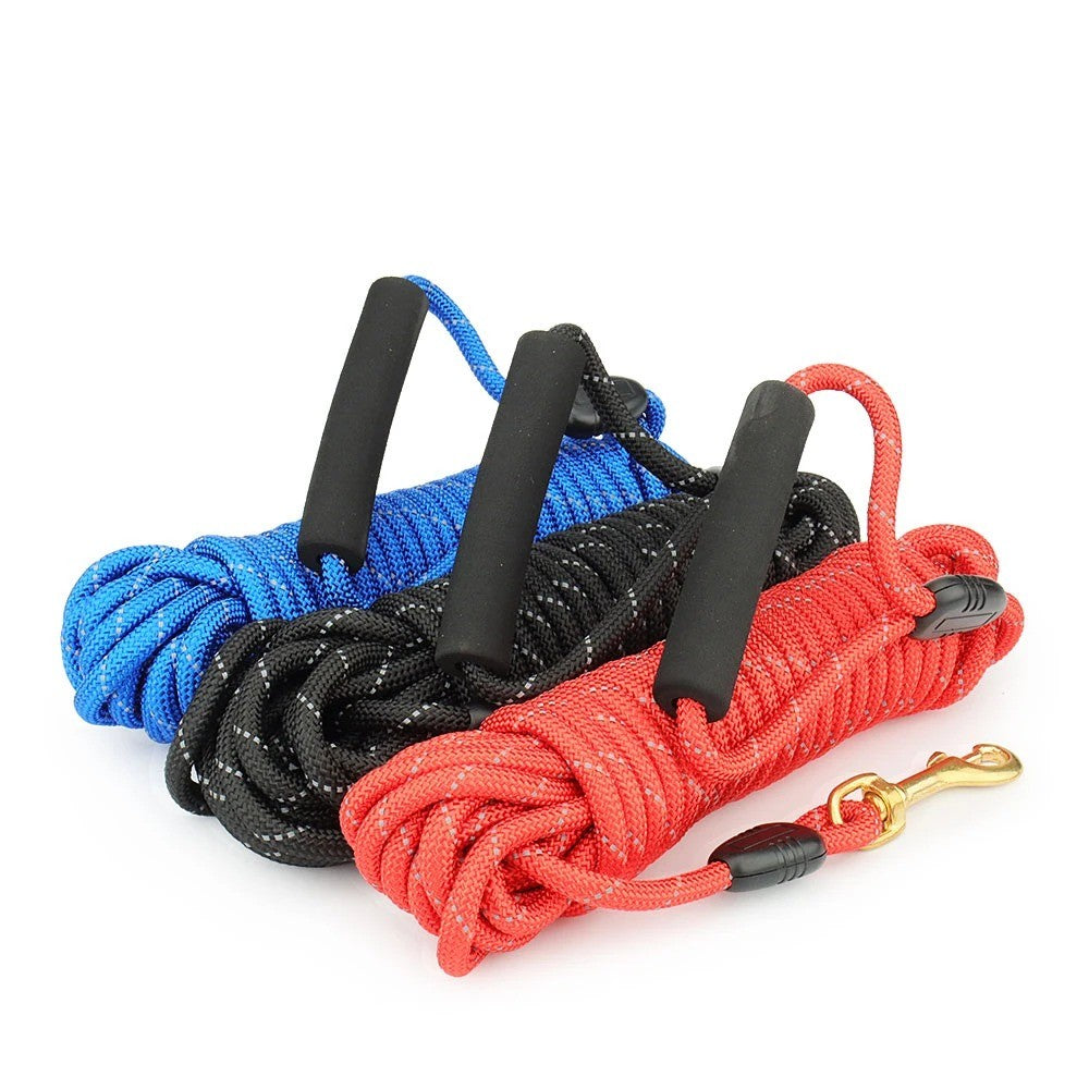 Reflective long dog leashes in blue, black and red