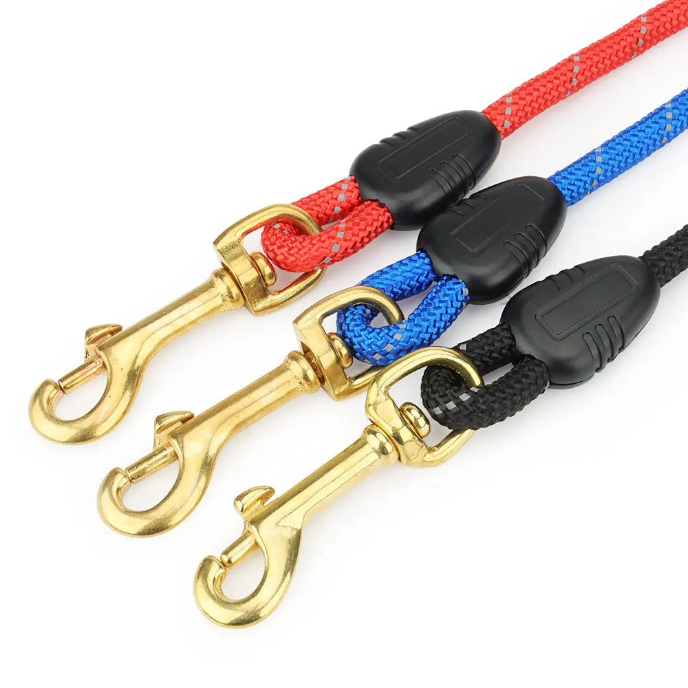 Gold-tone snap hooks on the reflective long lines